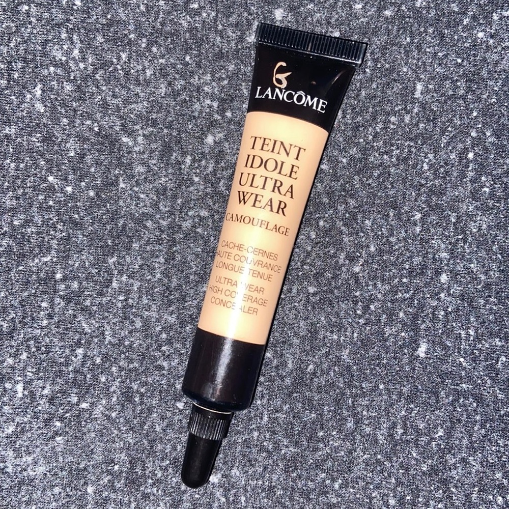 Lancôme concealer in 215 buff